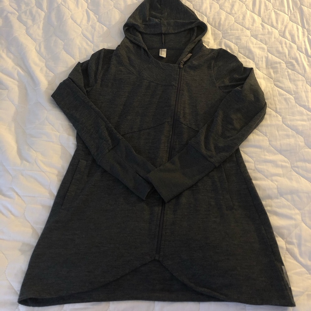 Long yoga coat